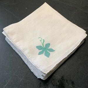 VINTAGE | Set of 8 | Embroidered Leaf